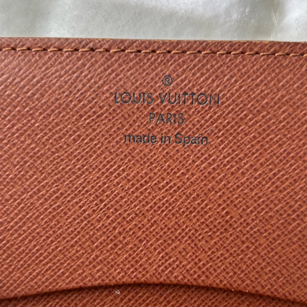 Louis Vuitton Men’s Card Holder - Picture 6 of 10